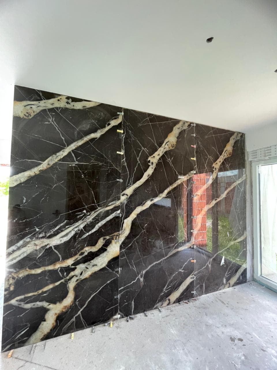 Pllaka Format i Madh